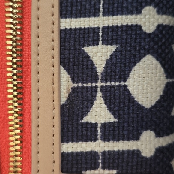 Spartina 449, Hilton Head Yacht Club Wallet, Navy/Cream/Coral - Picture 8 of 9